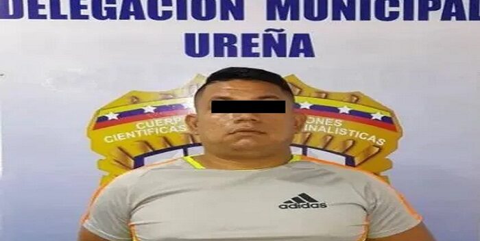 Tres adolescentes y un adulto fueron detenidos señalados de propiciar