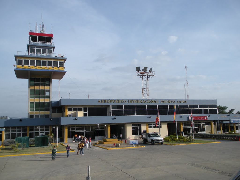 Barquisimeto alista aeropuerto para reapertura de vuelos El